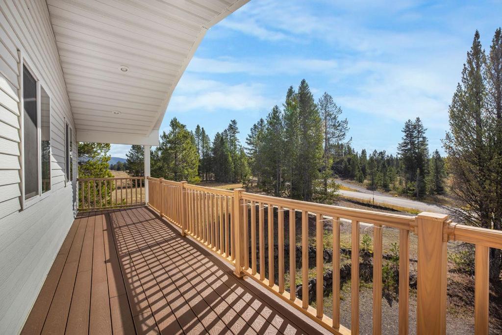 Yellowstone Adventures Island Park Extérieur photo